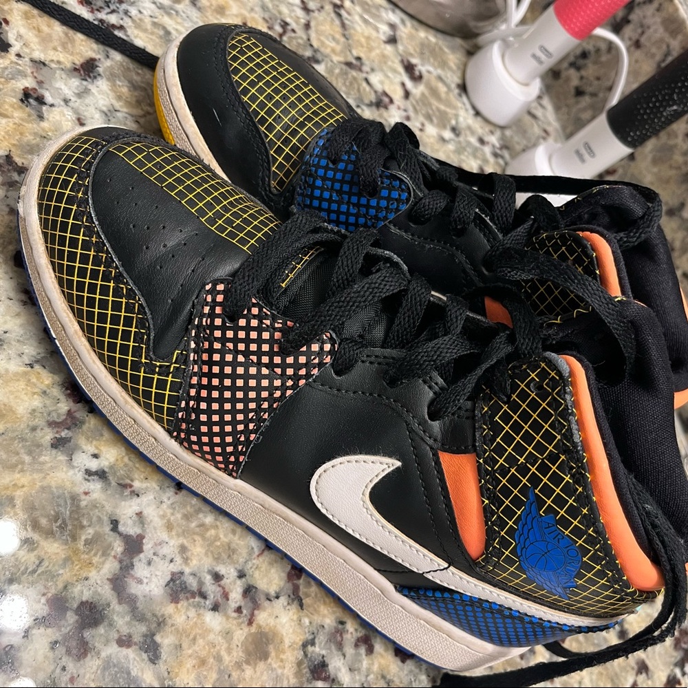 Nike air Jordan size 4Y